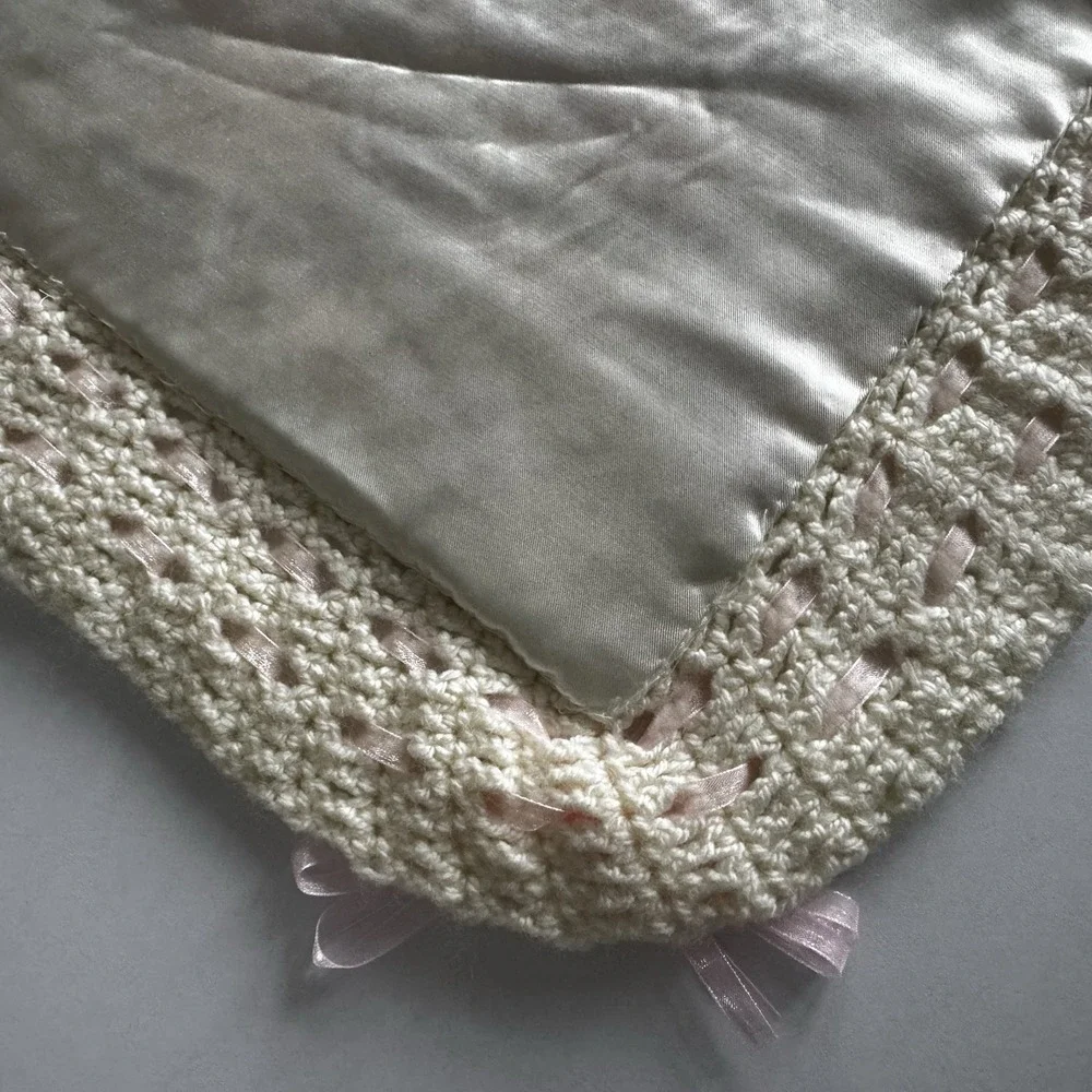 Vintage Cream Pastel Crochet Satin Weave Trim Baby Blanket Approx  25